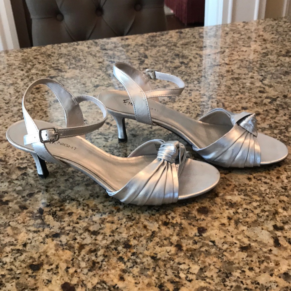 Fioni Heels